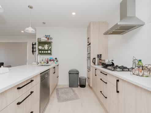 17 Oderings Place, Huntington
