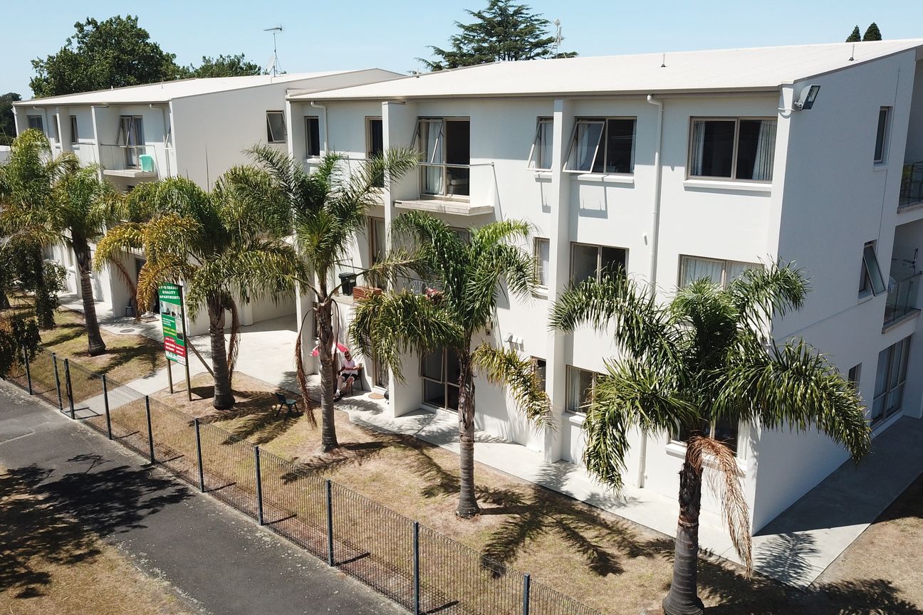 Fully furnished apartment in the CBD, Hamilton Central