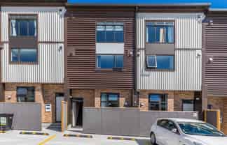 5/1 Glenside Crescent, Eden Terrace