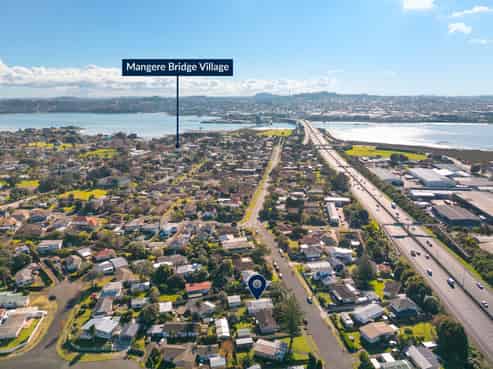 81 Crawford Avenue, Mangere Bridge