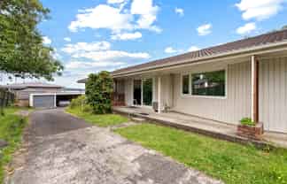 2/68A Ridge Road, Howick