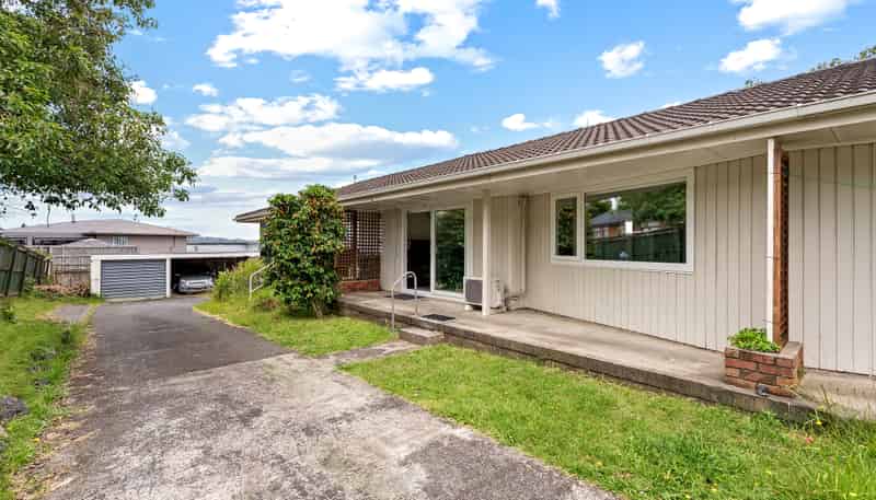 2/68A Ridge Road, Howick