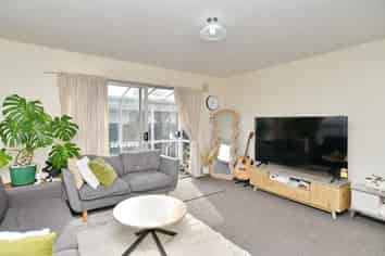 10A Valecrest Avenue, Parklands