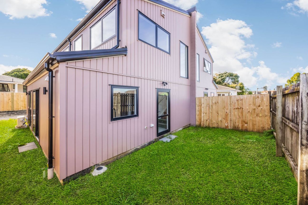 Affordable Modern Living or Smart Investment! - Aanzicht 2