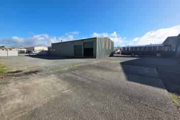 Workshop & Yard Opportunity 