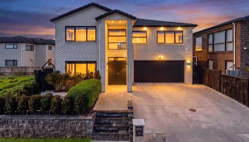 4 Matiki Road, Flat Bush