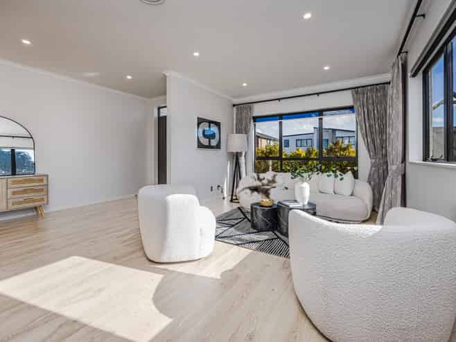 4 Matiki Road, Flat Bush
