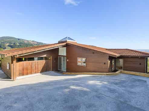 8 Naera Place, Kawaha Point