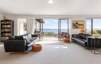 8 Naera Place, Kawaha Point