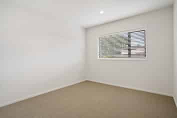 Auckland - Address withheld