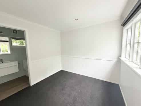 19 Rothsay Road, Ngaio