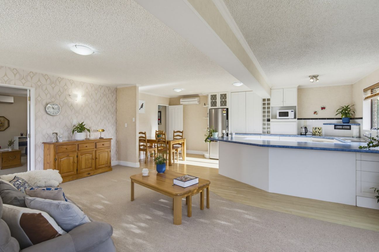 Sought-after Fairfield family home – další