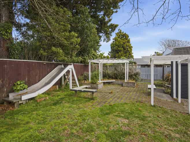 2 Eden Street, Levin