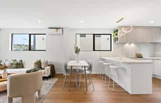 25C Acacia Road, Torbay