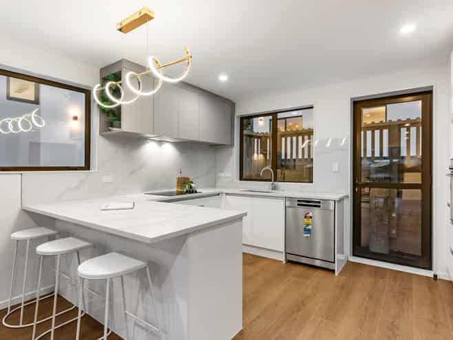 25C Acacia Road, Torbay