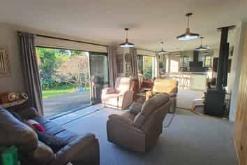 5A Eastons Road, Westport