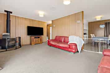 9 Gallony Avenue, Massey
