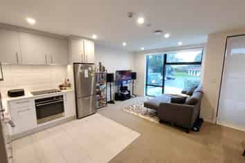 G01/8 Waikumete Road, Glen Eden