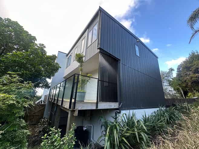 30F Hebron Road, Waiake