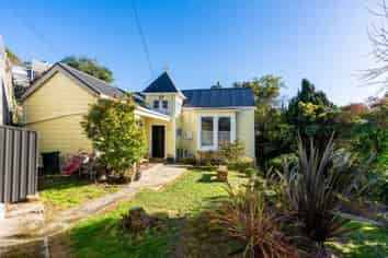 35 Carson Street, Mornington