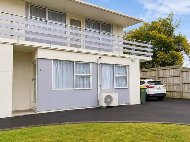 1/1A Fow Street, Hamilton Central