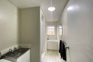 1/1A Fow Street, Hamilton Central