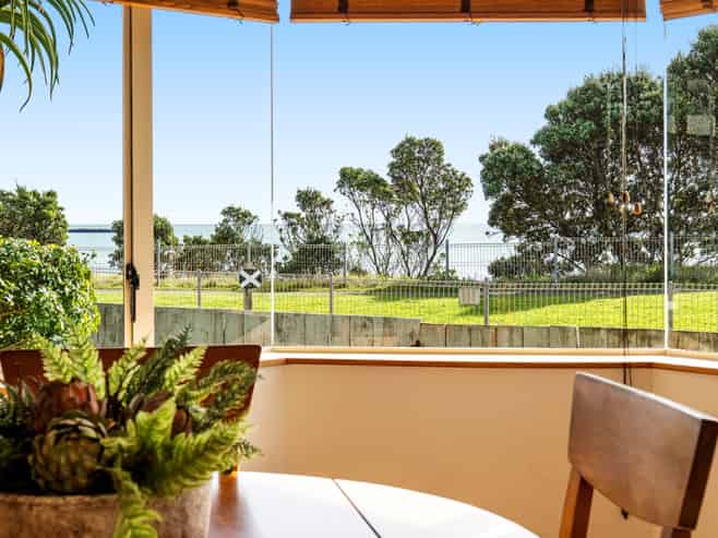 3 Kawaroa Lane, New Plymouth