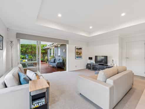 37 Pitoitoi Drive, Riverhead