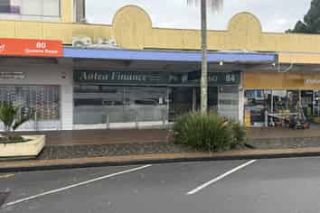 Affordable retail opportunity - prime Queens Road