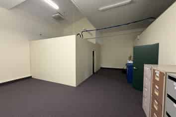 Affordable retail opportunity - prime Queens Road