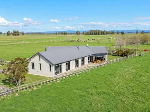 116 Oparia Road, Turua