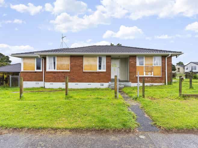 14 Tasman Street, Pukekohe East