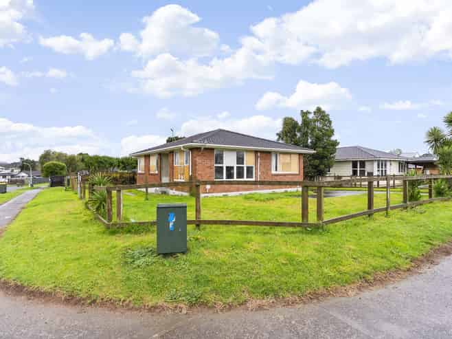 14 Tasman Street, Pukekohe East