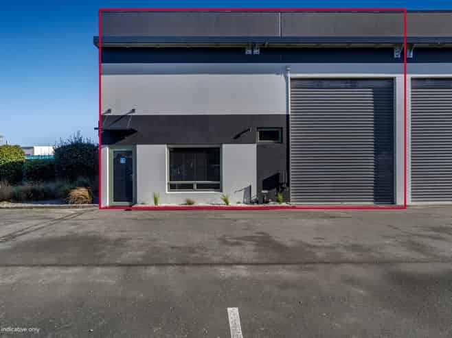 Street front industrial unit - Middleton