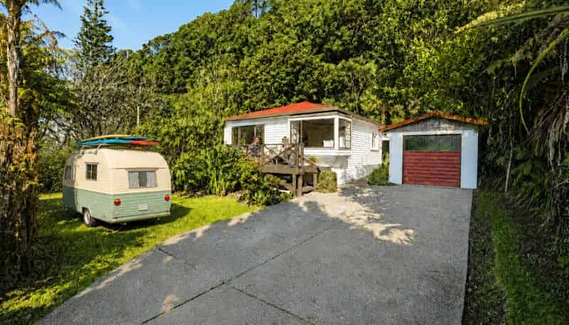 48 West End Road, Ohope
