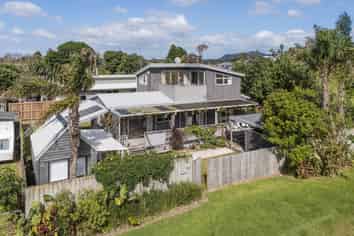 8B Citrus Ave, Waihi Beach
