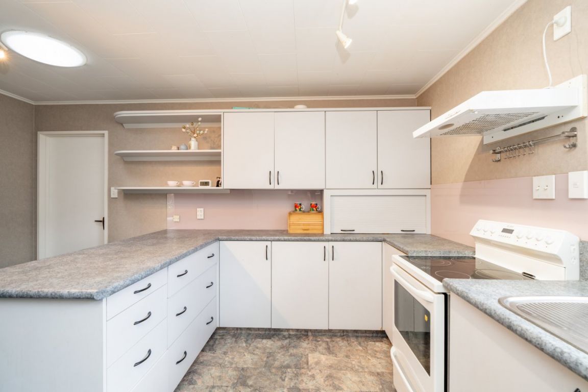 Space, Sun And A Superb Location! - Aanzicht 3