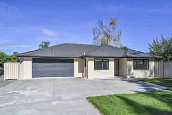 1204a  Kaiapo Road, Camberley
