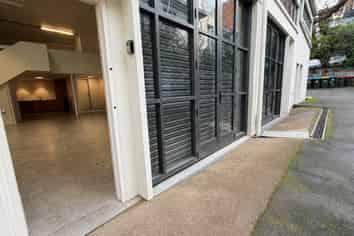 POLISHED CONVERTED WAREHOUSE
