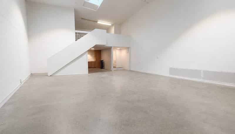 74-76 Upper Queen Street, Newton