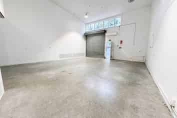 POLISHED CONVERTED WAREHOUSE
