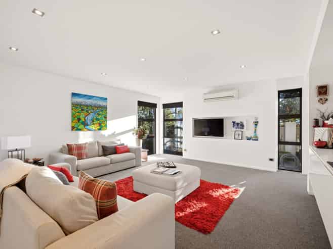 9 Glen Oaks Drive, Northwood