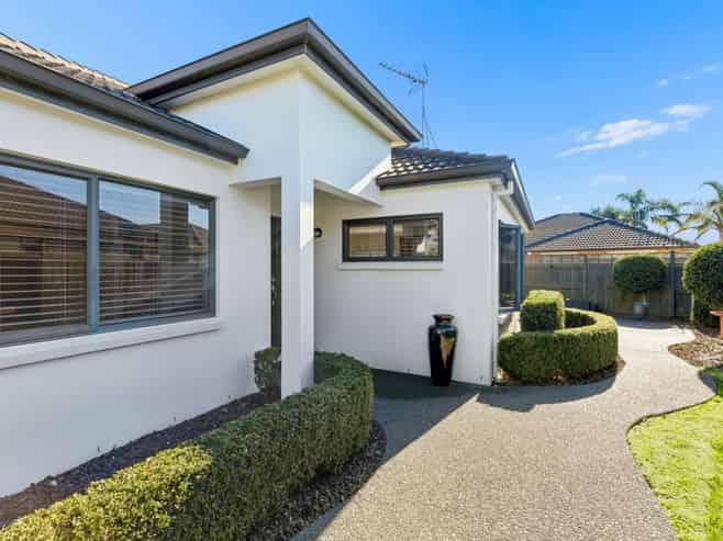 8 Piritaka Mews, Papamoa