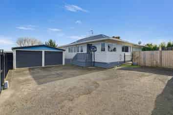 19 Mareretu Ave, Patumahoe