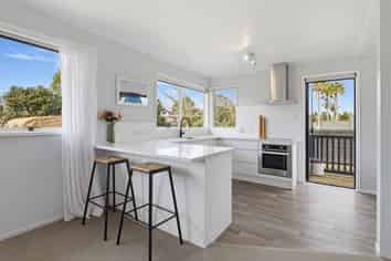 19 Mareretu Ave, Patumahoe