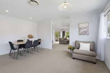 19 Mareretu Ave, Patumahoe
