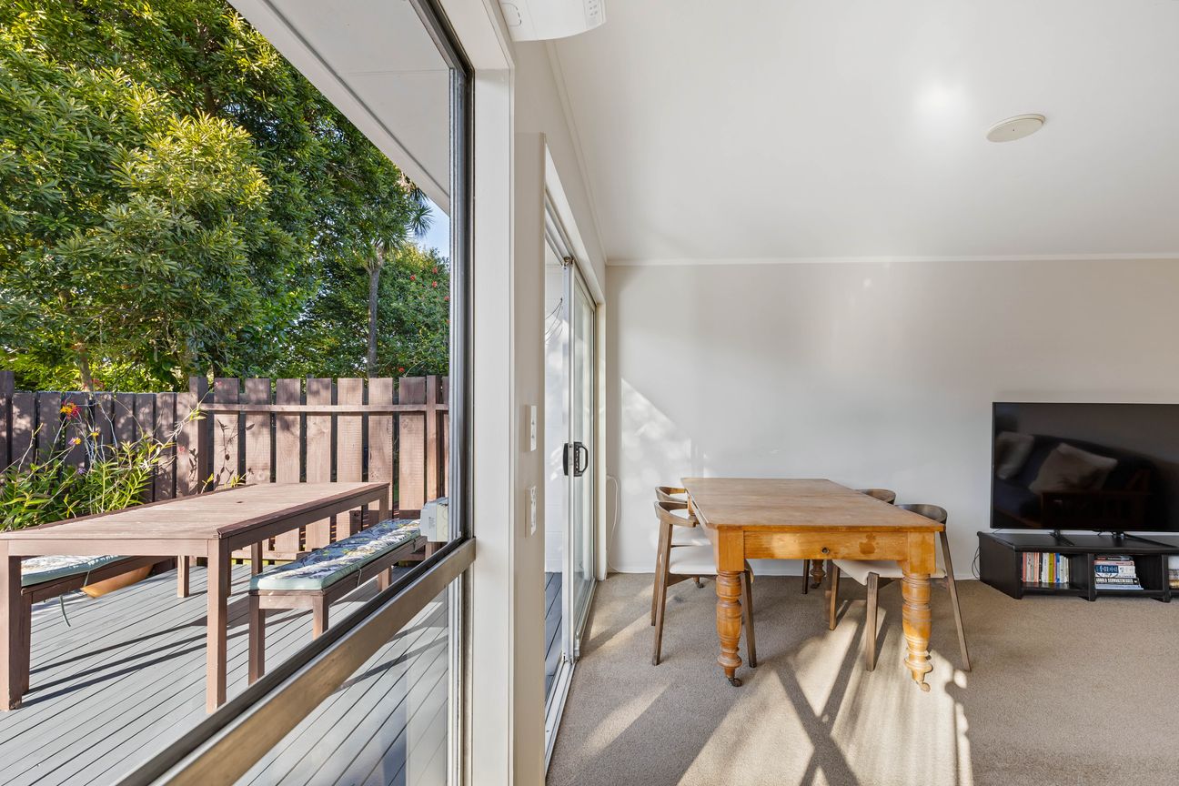 The Ultimate First-Home Flex! - Vista 3