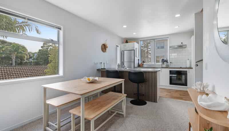 15/3 Riverside Road, Orewa