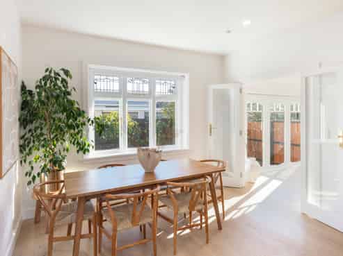 142 North Avon Road, Richmond