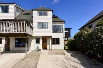 5A Snead Place, Hamilton East